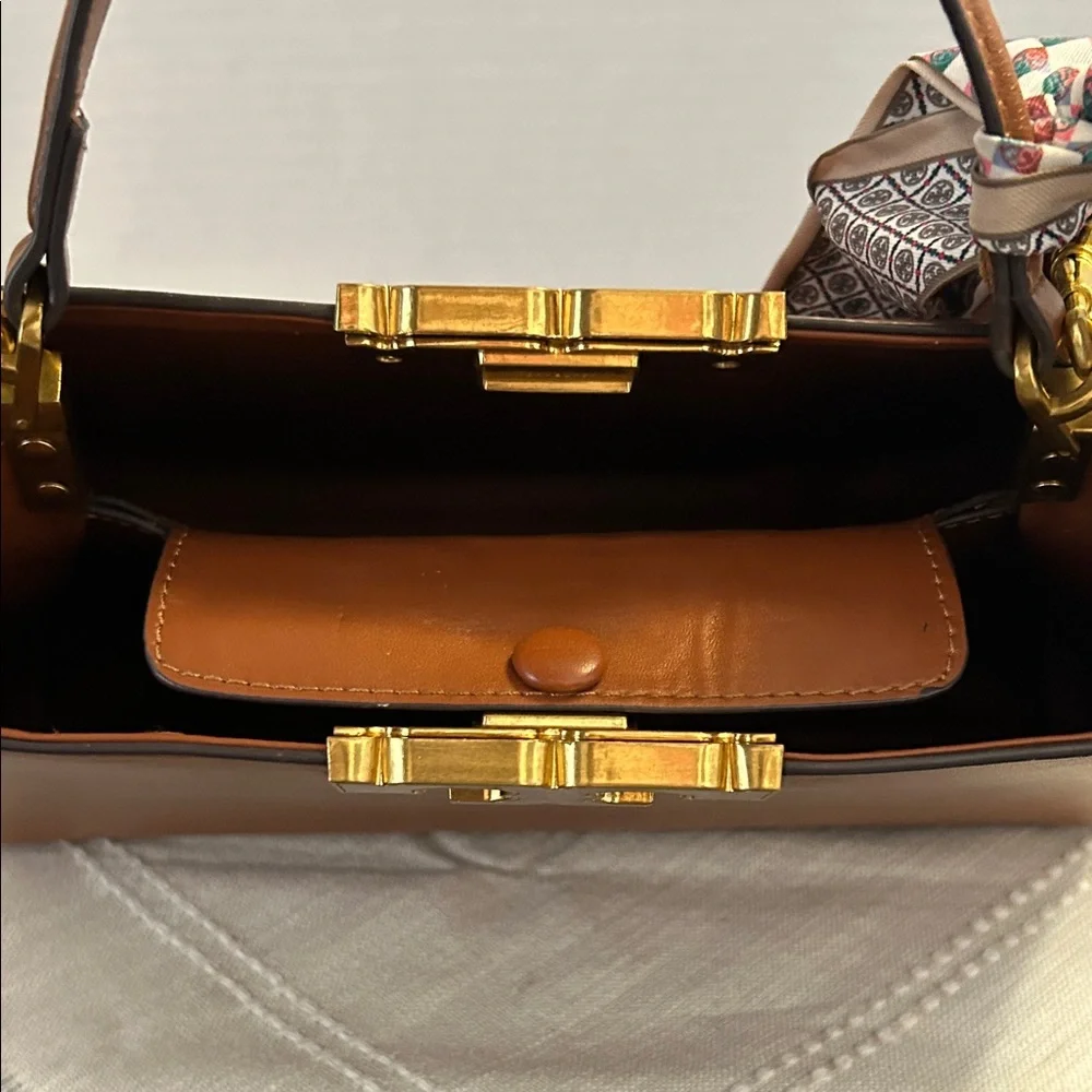 Tory Burch $700 Tan Eleanor Spazoletto Satchel with Gold Logo and Ribbon
